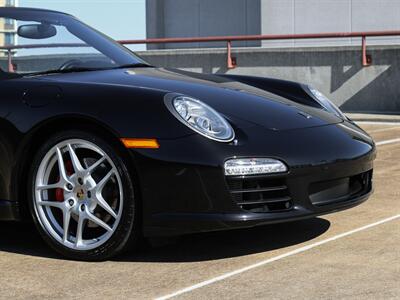 2010 Porsche 911 Carrera S  Cabriolet - Photo 30 - Springfield, MO 65802