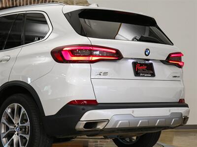 2023 BMW X5 xDrive40i   - Photo 10 - Springfield, MO 65802