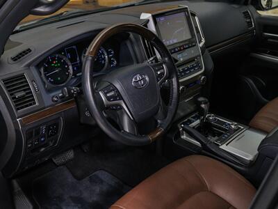 2021 Toyota Land Cruiser   - Photo 16 - Springfield, MO 65802