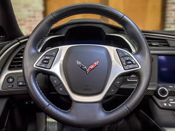 2015 Chevrolet Corvette Stingray Z51   - Photo 10 - Springfield, MO 65802