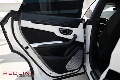 2022 Lamborghini Urus  STARLIGHT HEADLINER! - Photo 24 - San Diego, CA 92126
