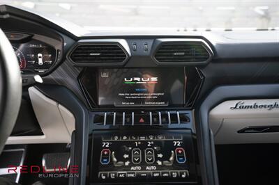 2022 Lamborghini Urus  STARLIGHT HEADLINER! - Photo 17 - San Diego, CA 92126