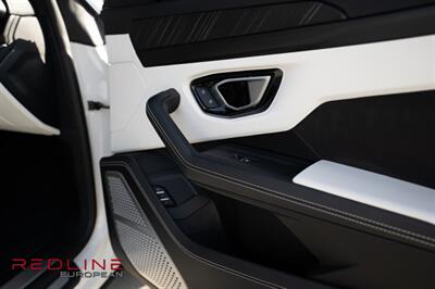 2022 Lamborghini Urus  STARLIGHT HEADLINER! - Photo 29 - San Diego, CA 92126