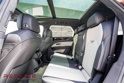 2023 Bentley Bentayga V8 - Photo 17 - San Diego, CA 92126