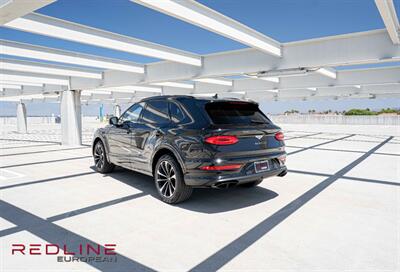 2023 Bentley Bentayga V8 - Photo 4 - San Diego, CA 92126