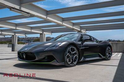 2022 Maserati MC20   - Photo 2 - San Diego, CA 92126