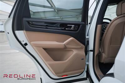 2023 Porsche Cayenne S Platinum Edition   - Photo 29 - San Diego, CA 92126