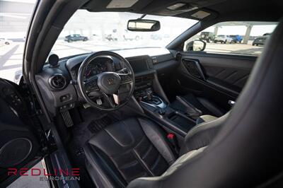 2020 Nissan GT-R Premium  CARBONFIBER UPGRADES! - Photo 10 - San Diego, CA 92126