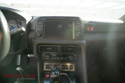 2020 Nissan GT-R Premium  CARBONFIBER UPGRADES! - Photo 16 - San Diego, CA 92126