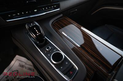 2024 Cadillac Escalade ESV Premium Luxury   - Photo 17 - San Diego, CA 92126
