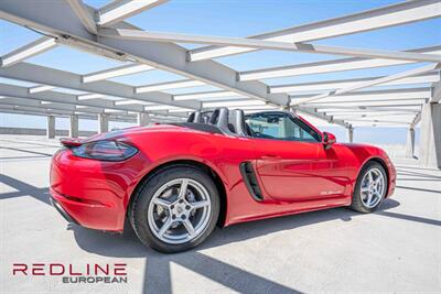2022 Porsche 718 Boxster T   - Photo 7 - San Diego, CA 92126