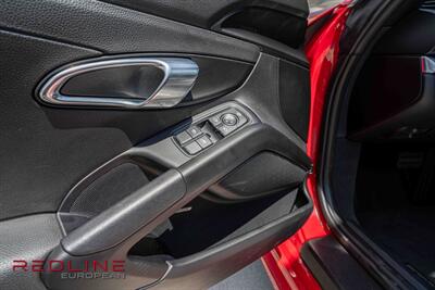 2022 Porsche 718 Boxster T   - Photo 14 - San Diego, CA 92126