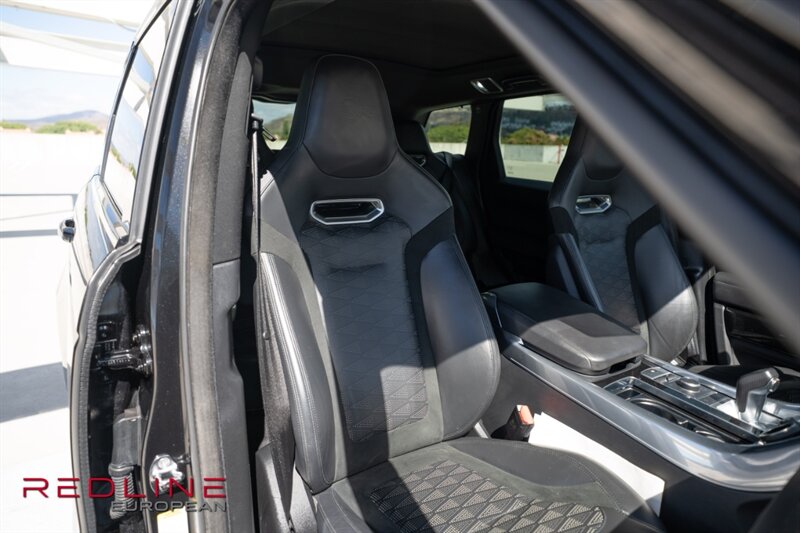 2021 Land Rover Range Rover Sport SVR photo 19