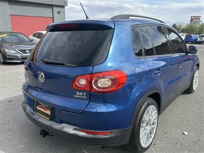 2009 Volkswagen Tiguan SE 4Motion - Photo 6 - St. George, UT 84770