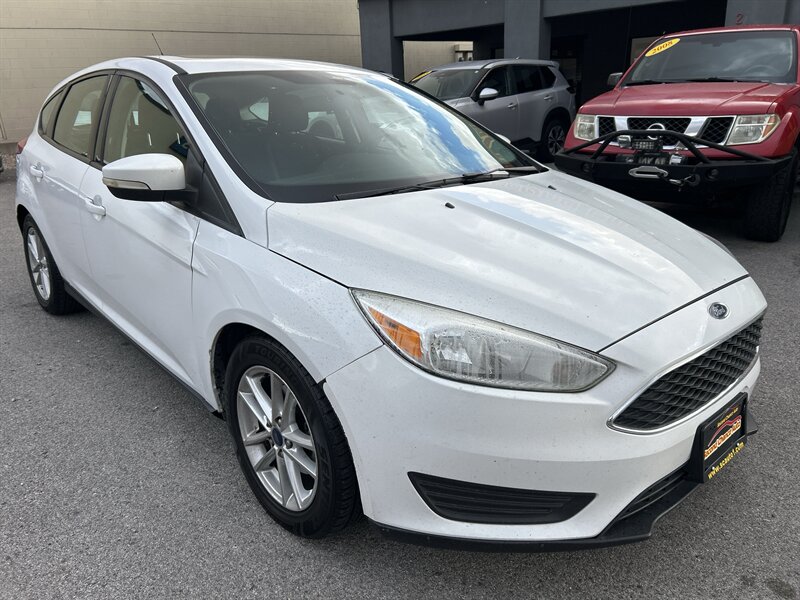 2016 Ford Focus SE   - Photo 1 - St. George, UT 84770