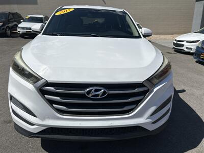 2017 Hyundai TUCSON SE   - Photo 2 - St. George, UT 84770