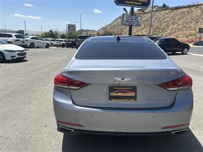 2015 Hyundai Genesis 3.8 Premium - Photo 5 - St. George, UT 84770