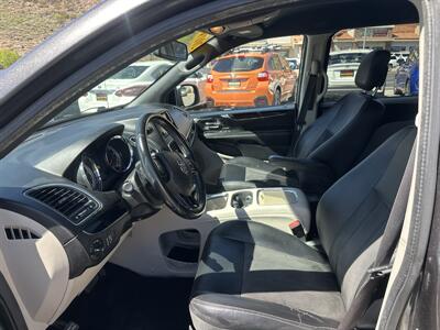 2019 Dodge Grand Caravan SXT   - Photo 7 - St. George, UT 84770