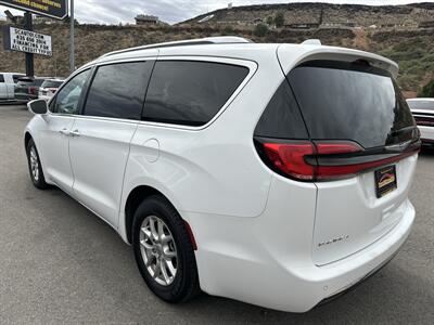 2021 Chrysler Pacifica Touring L - Photo 4 - St. George, UT 84770
