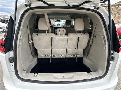 2021 Chrysler Pacifica Touring L - Photo 12 - St. George, UT 84770