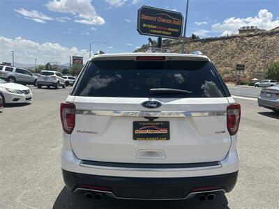 2018 Ford Explorer Platinum   - Photo 5 - St. George, UT 84770