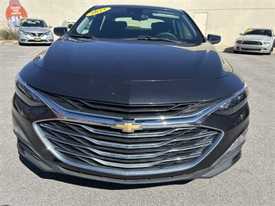 2023 Chevrolet Malibu LT   - Photo 2 - St. George, UT 84770
