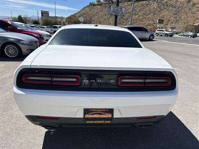 2016 Dodge Challenger SXT   - Photo 6 - St. George, UT 84770