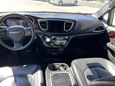 2020 Chrysler Pacifica Touring L Plus   - Photo 12 - St. George, UT 84770