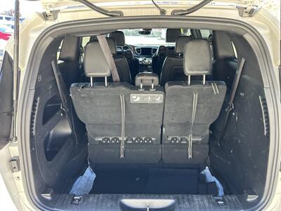 2020 Chrysler Pacifica Touring L Plus   - Photo 13 - St. George, UT 84770