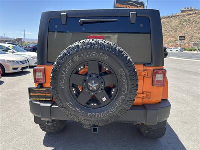 2012 Jeep Wrangler Unlimited Rubicon   - Photo 6 - St. George, UT 84770