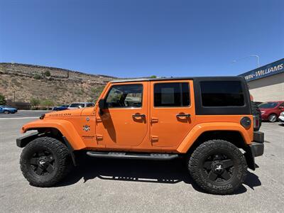 2012 Jeep Wrangler Unlimited Rubicon   - Photo 4 - St. George, UT 84770