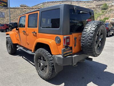 2012 Jeep Wrangler Unlimited Rubicon   - Photo 5 - St. George, UT 84770