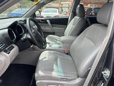 2012 Toyota Highlander SE - Photo 7 - St. George, UT 84770