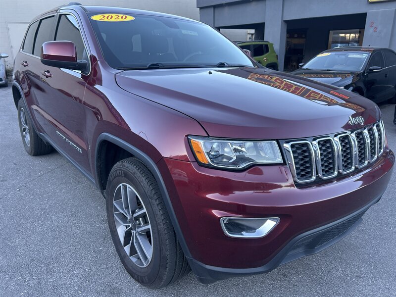 2020 Jeep Grand Cherokee Laredo 4WD