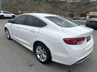 2015 Chrysler 200 Limited   - Photo 4 - St. George, UT 84770