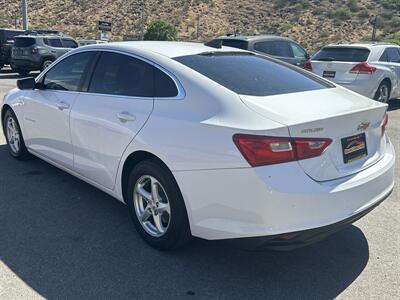 2018 Chevrolet Malibu LS - Photo 5 - St. George, UT 84770