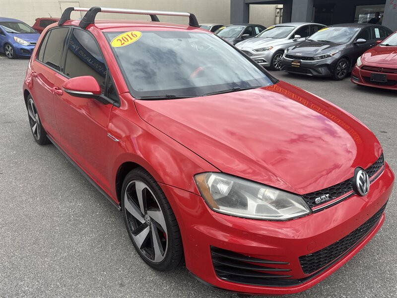 2016 Volkswagen Golf GTI S  