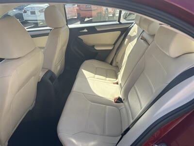2017 Volkswagen Jetta 1.4T SE - Photo 8 - St. George, UT 84770