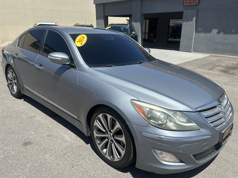 Parisian Gray 2014 Hyundai Genesis Sedan Rear-Wheel Drive 8-Speed Automatic