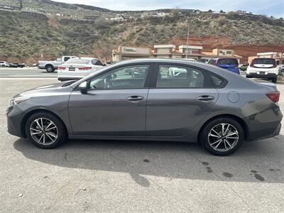 2023 Kia Forte LXS   - Photo 4 - St. George, UT 84770