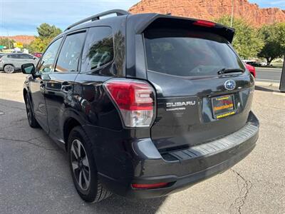 2018 Subaru Forester 2.5i Premium   - Photo 5 - St. George, UT 84770