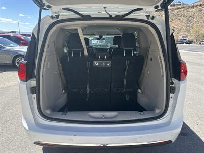 2020 Chrysler Pacifica Touring L - Photo 12 - St. George, UT 84770