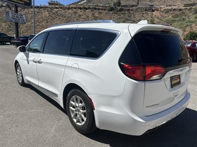 2020 Chrysler Pacifica Touring L - Photo 4 - St. George, UT 84770