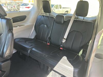 2020 Chrysler Pacifica Touring L - Photo 10 - St. George, UT 84770