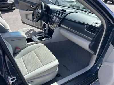 2014 Toyota Camry Hybrid LE   - Photo 13 - St. George, UT 84770