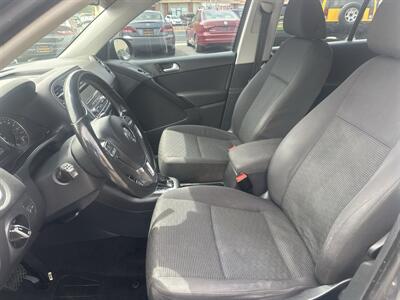 2013 Volkswagen Tiguan S   - Photo 9 - St. George, UT 84770