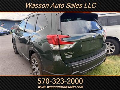 2023 Subaru Forester Premium   - Photo 4 - Jersey Shore, PA 17740