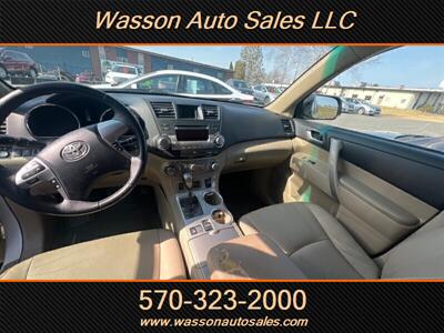 2012 Toyota Highlander   - Photo 50 - Jersey Shore, PA 17740