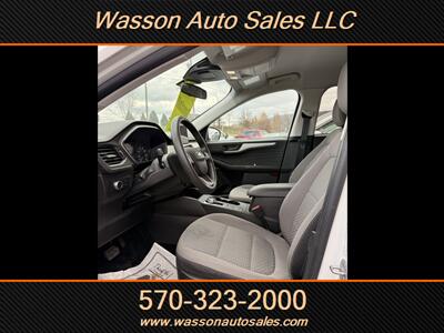 2022 Ford Escape SE - Photo 3 - Jersey Shore, PA 17740