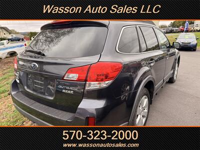 2012 Subaru Outback 2.5i Premium   - Photo 6 - Jersey Shore, PA 17740